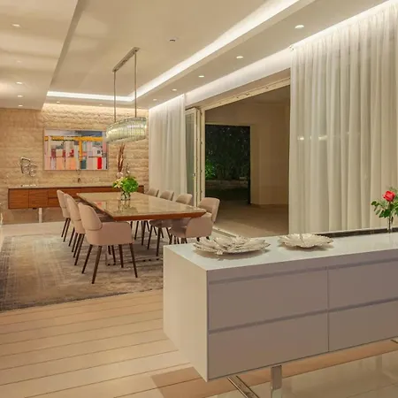 Extraordinary Deluxe With Sea View D3 ***** Savudrija
