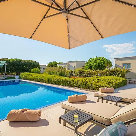 Hotel Extraordinary Deluxe With Sea View D3 ***** 4*