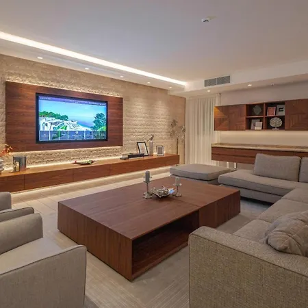 Extraordinary Deluxe With Sea View D3 ***** 4* Savudrija