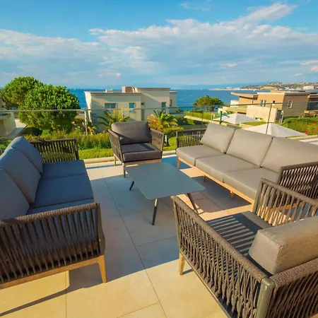 Extraordinary Deluxe With Sea View D3 ***** Hotel 4*